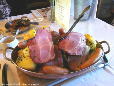 SCHERWILLER - Choucroute au restaurant " la couronne" Photo ROUILLON